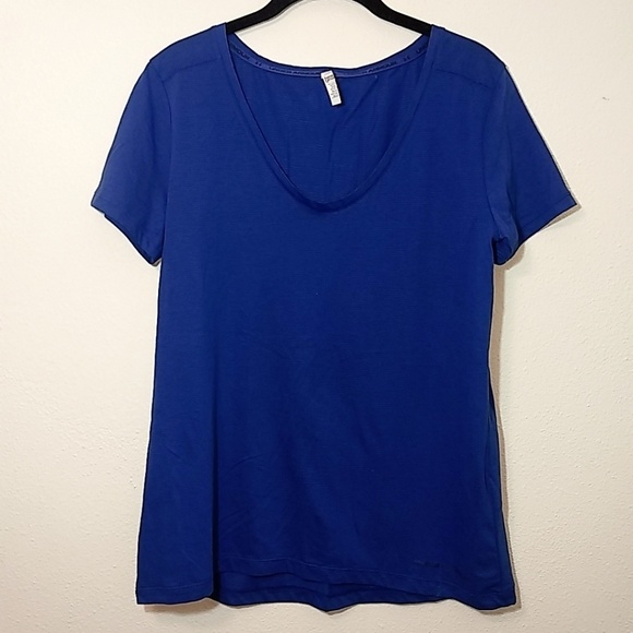 Under Armour | Crew Neck Short Sleeve Workout Top - Picture 1 of 4